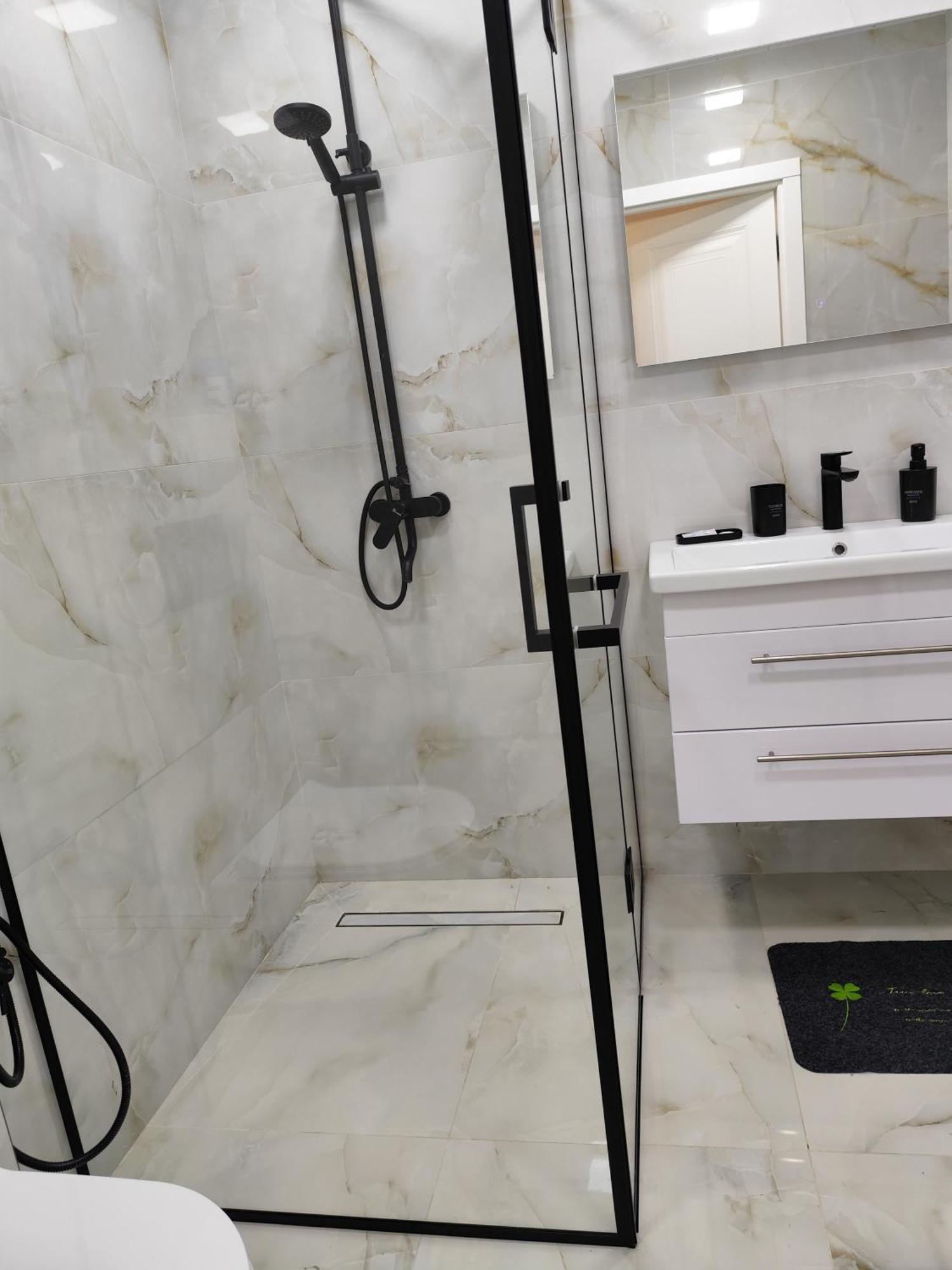 Apartment On Sayat Nova 33 Yerevan Room photo