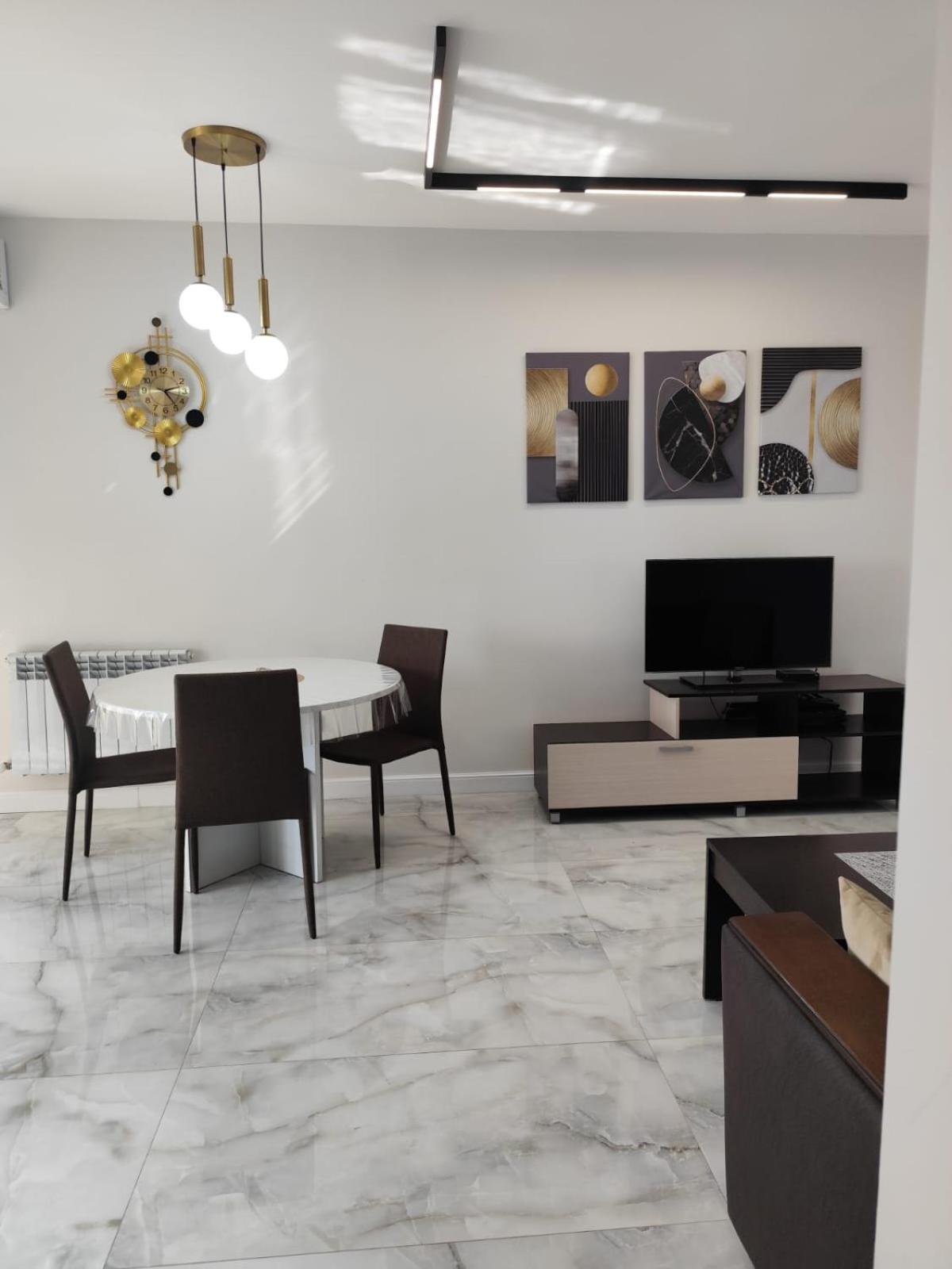 Apartment On Sayat Nova 33 Yerevan Exterior photo